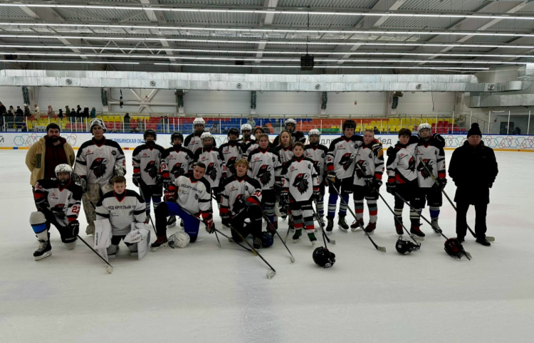 Первенство Челябинской области по хоккею с шайбой в г.Сатка.