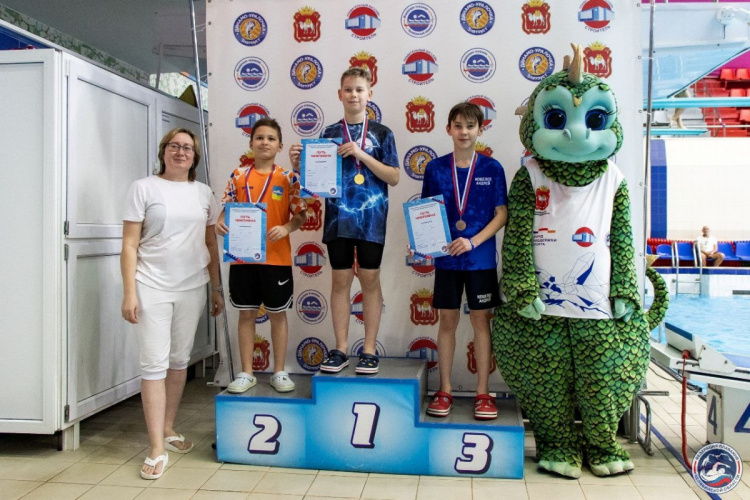Четвертый этап областных соревнований по плаванию «Путь Чемпиона» в г.Челябинске.