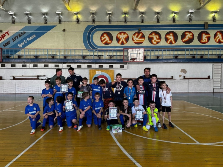 Наша команда по футболу приняла участие в турнире посвященному Дню Защитника Отечества в г. Усть-Катав.