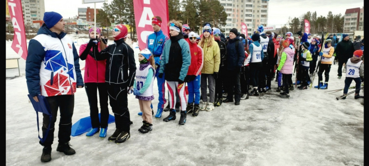 в г.Трехгорном состоялось 17-е открытое Первенство МБУ ДО "СШОР-1" по лыжным гонкам в котором приняли участие около 100 спортсменов из городов